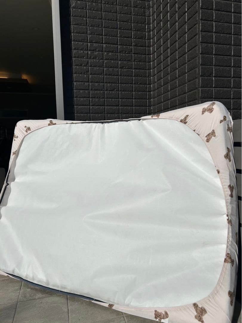 ニトリ　ジオチェスト　収納付き　木製ダブルベッドフレーム　コンセント付き