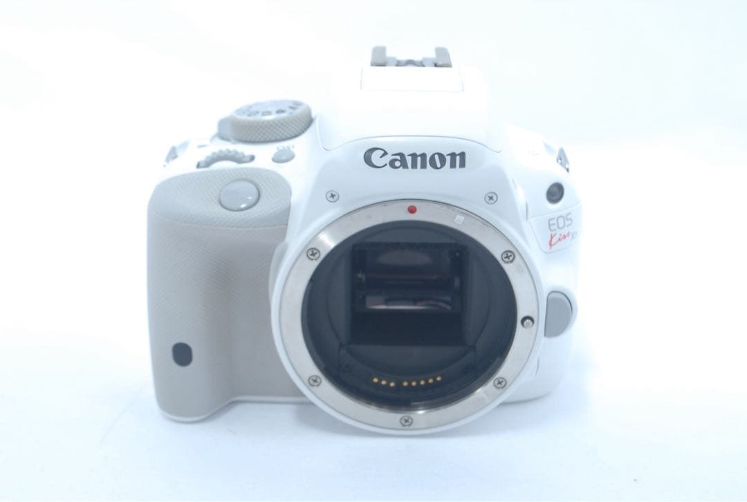 大人気⭐️ホワイト 一眼レフ Canon kiss X7⭐️高性能レンズ⭐️スマホ転送