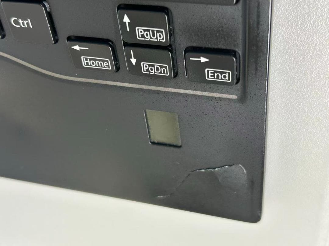 富士通LifeBook U9313/N 第13世代Corei5-1345U