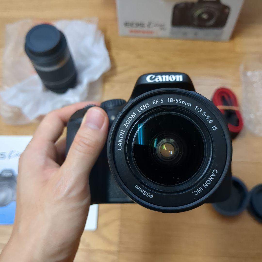 Canon EOS デジタル一眼レフカメラと望遠ズームレンズのセット