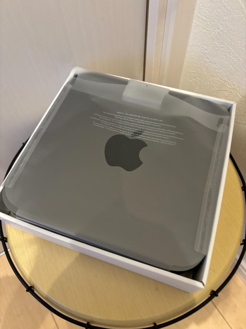 【箱あり】2018 Mac mini (Core i5プロセッサ, 256GB)