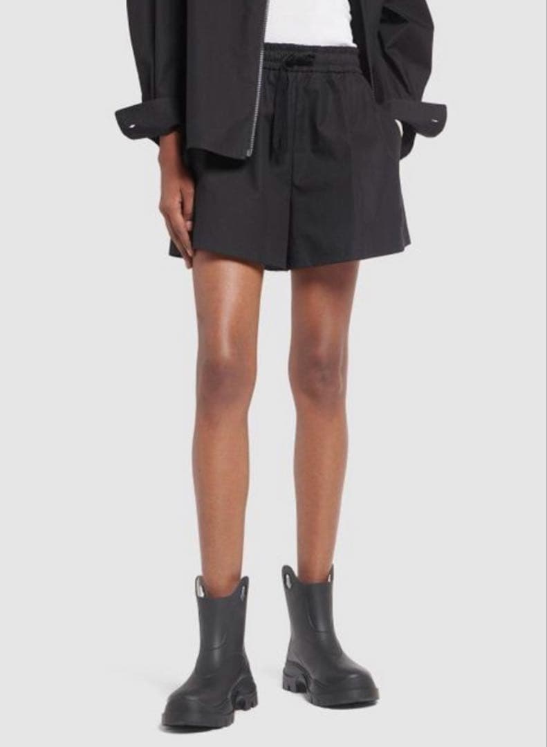 【新品】今期 最新 MONCLER ブーツ レインブーツ ショートブーツ 37