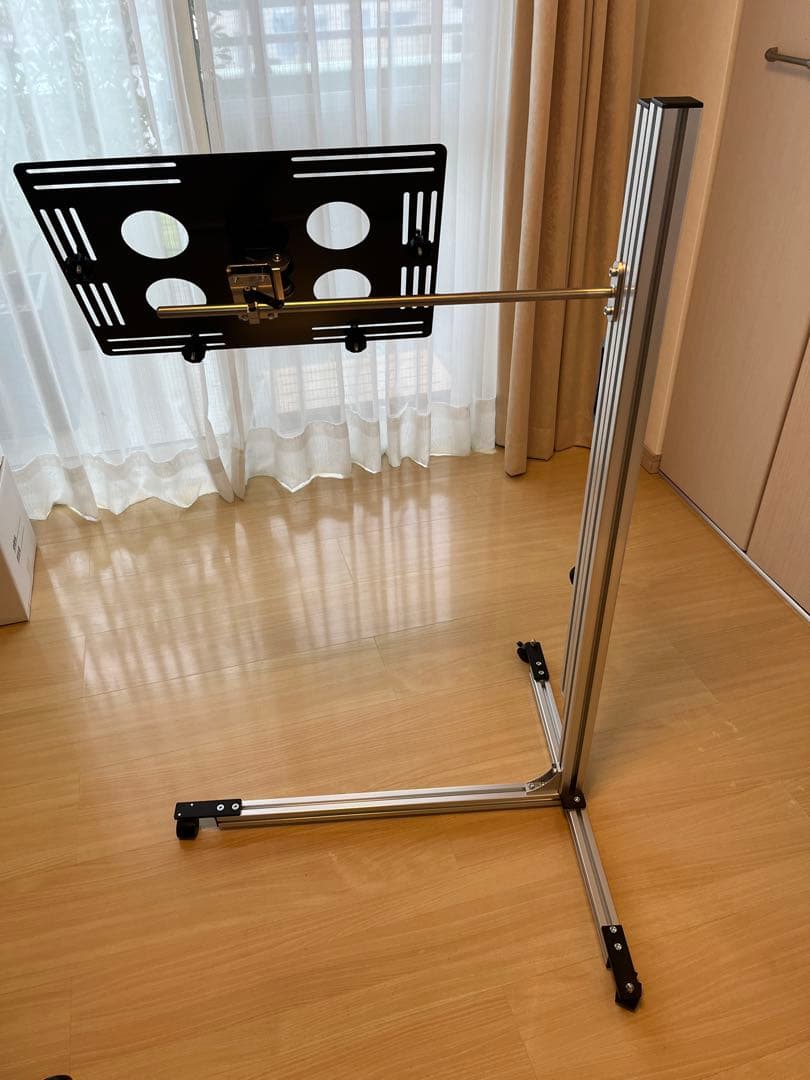 PCスタンド（多機能型 自立式固定台）