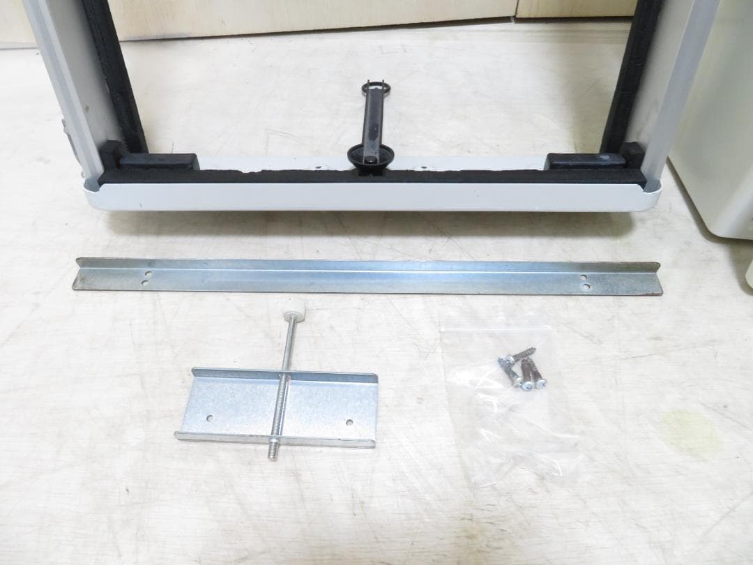 CORONA コロナ 2018年製 冷暖房兼用 窓用エアコン ～8畳