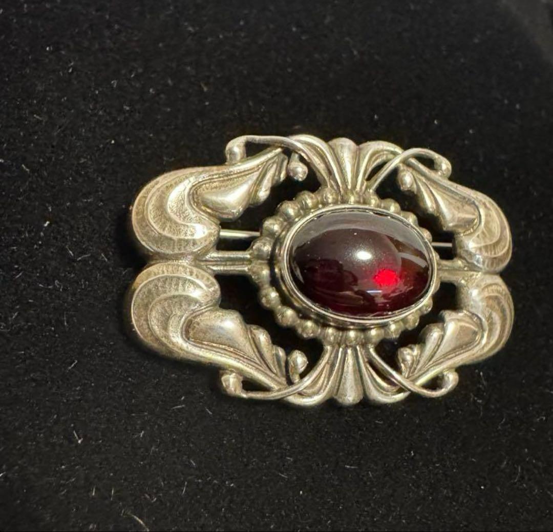 c*o様 北欧デンマーク　ヴィンテージ ジョージジェンセン　深い赤色。ブローチ4