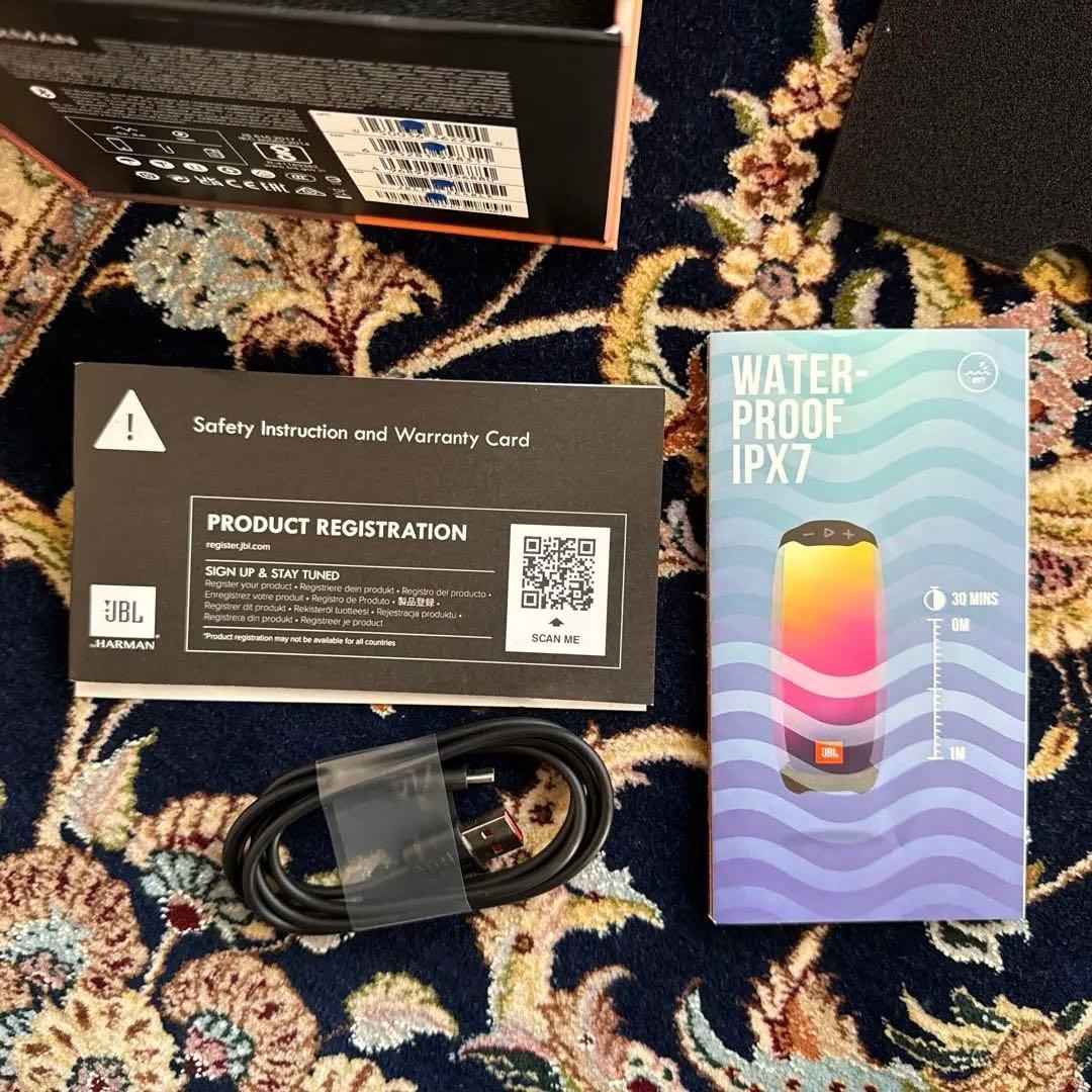 JBL Pulse 4 ブラック ワイヤレススピーカー