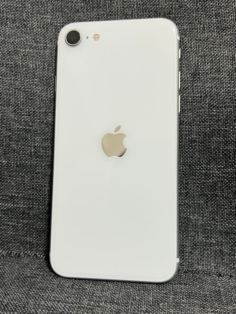 美品　iPhone SE 第2世代　64GB ホワイト　SIMフリー