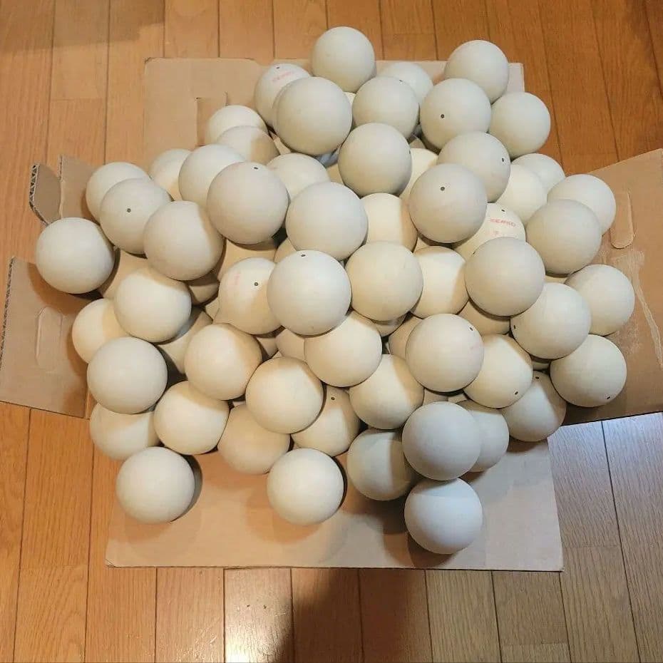 ソフトテニスボール 180球+おまけで10球ほど