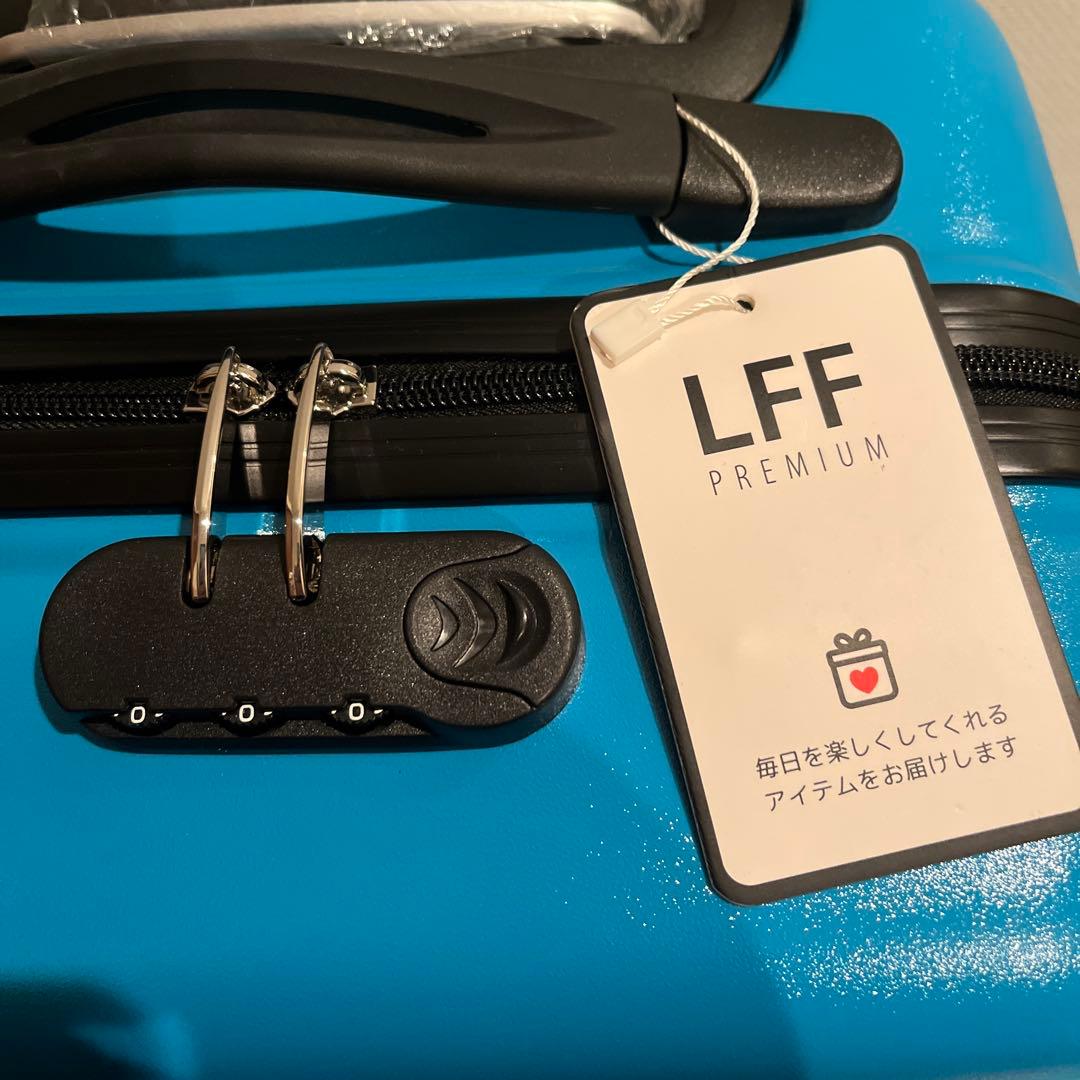 子供が乗れるキャリーケース　新品　未使用