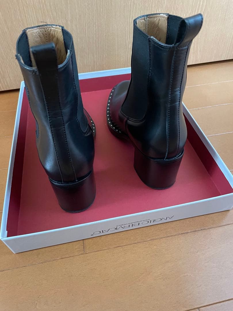 グレースコンチネンタル　ANGELO BERVICATO ブーツ