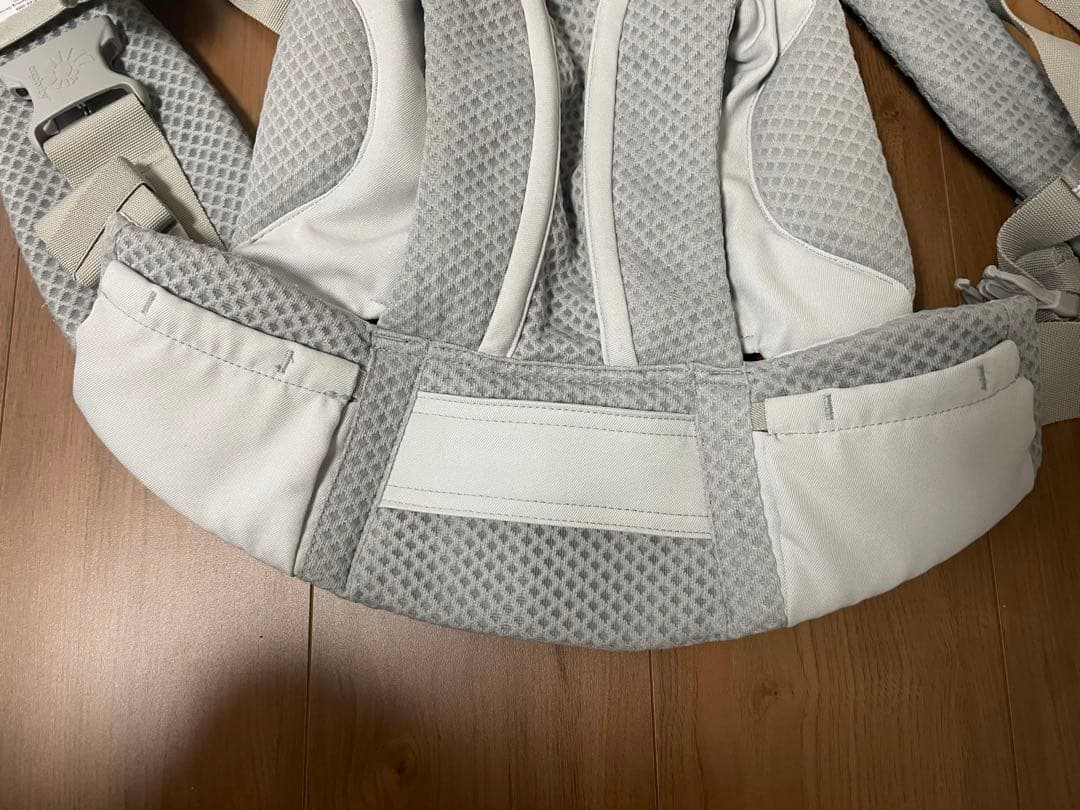 オムニブリーズ パールグレー エルゴベビー