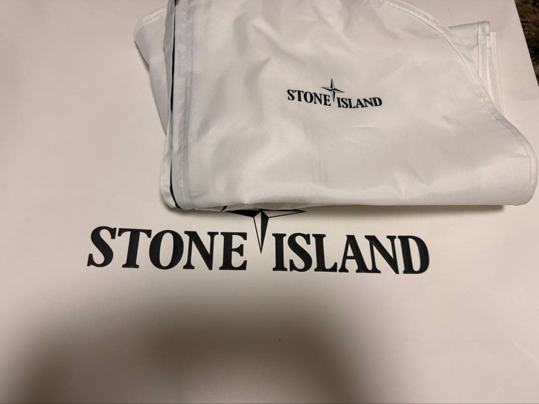 希少品　Stone  ダウンジャケット　S