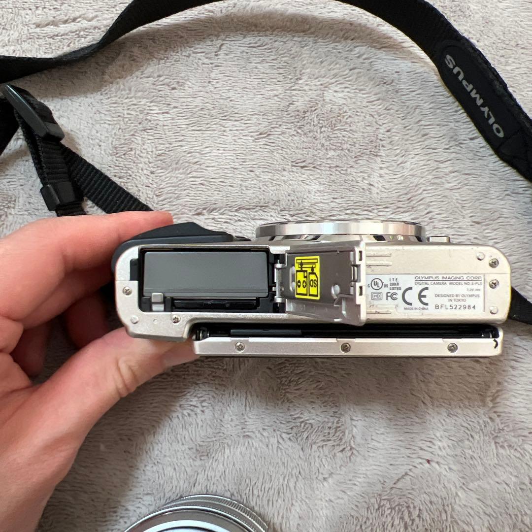 OLYMPUS PEN E-PL5 シルバー 本体　ジャンク