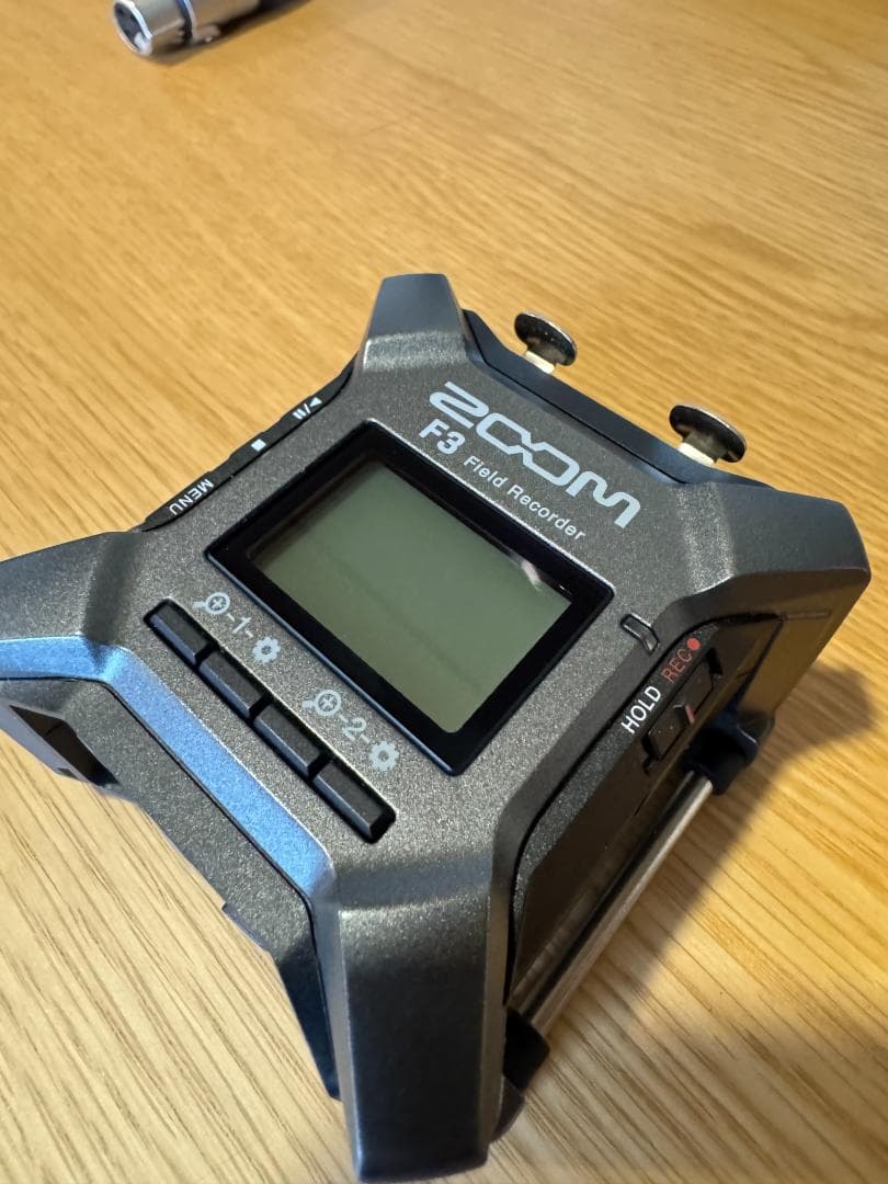 ZOOM F3 32bitフロート機能 フィールドレコーダー + ケース＆おまけ