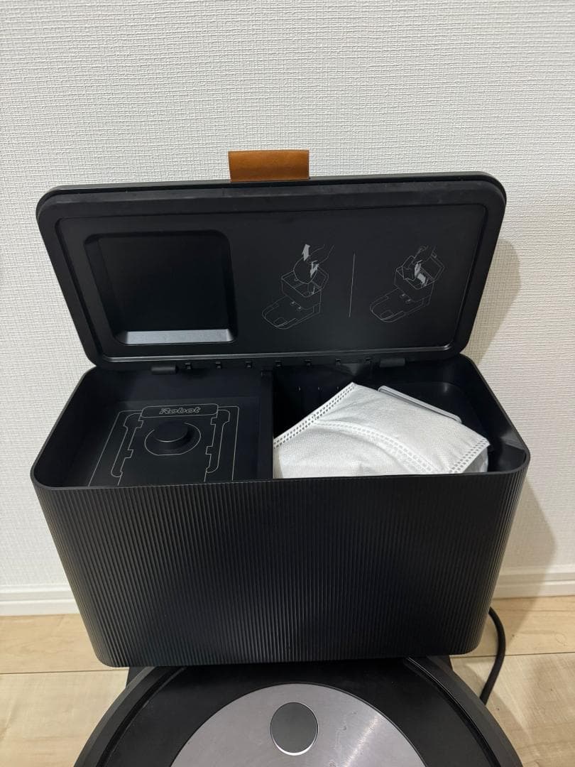 iROBOT Roomba j7+ ロボット掃除機