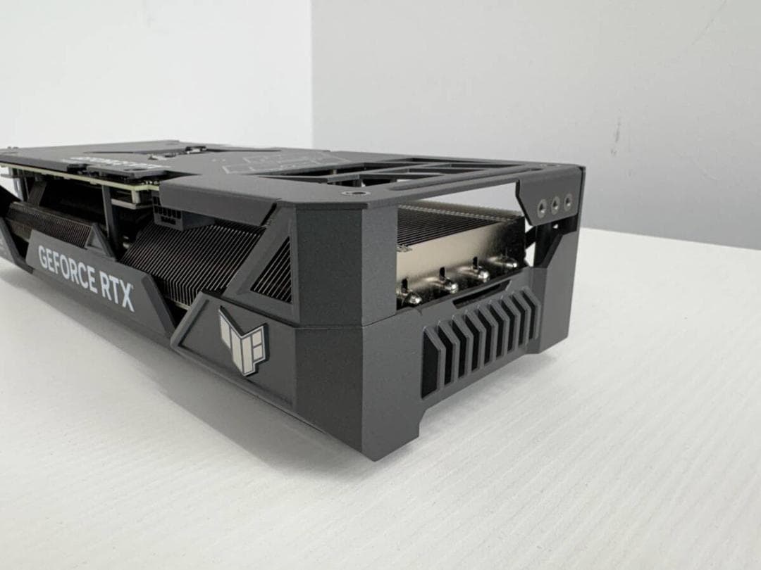 dj-t 　TUF GAMING RTX4070Ti 12GB