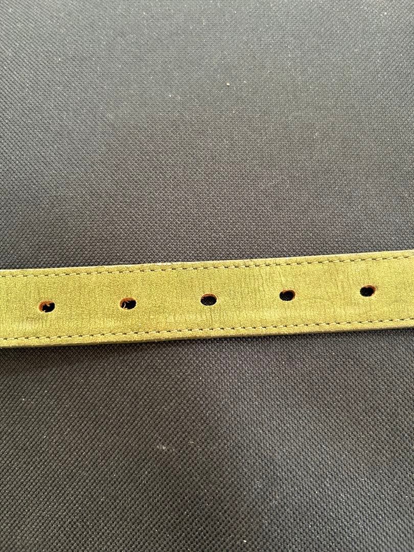 ⭐️イッセイミヤケ若草色ベルト未着用極美品⭐️