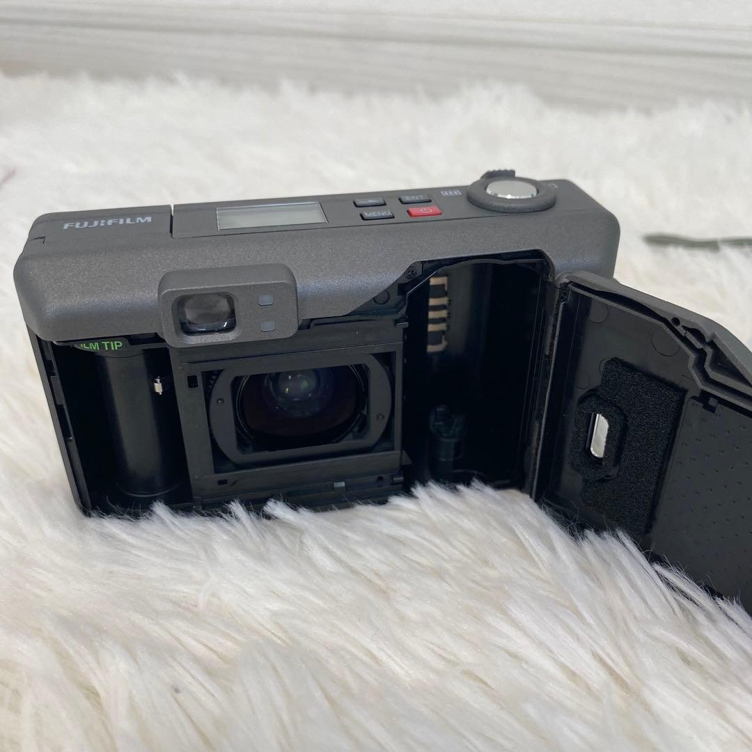 「極美品」FUJIFILMNATURACLASSICA コンパクトフィルムカメラ