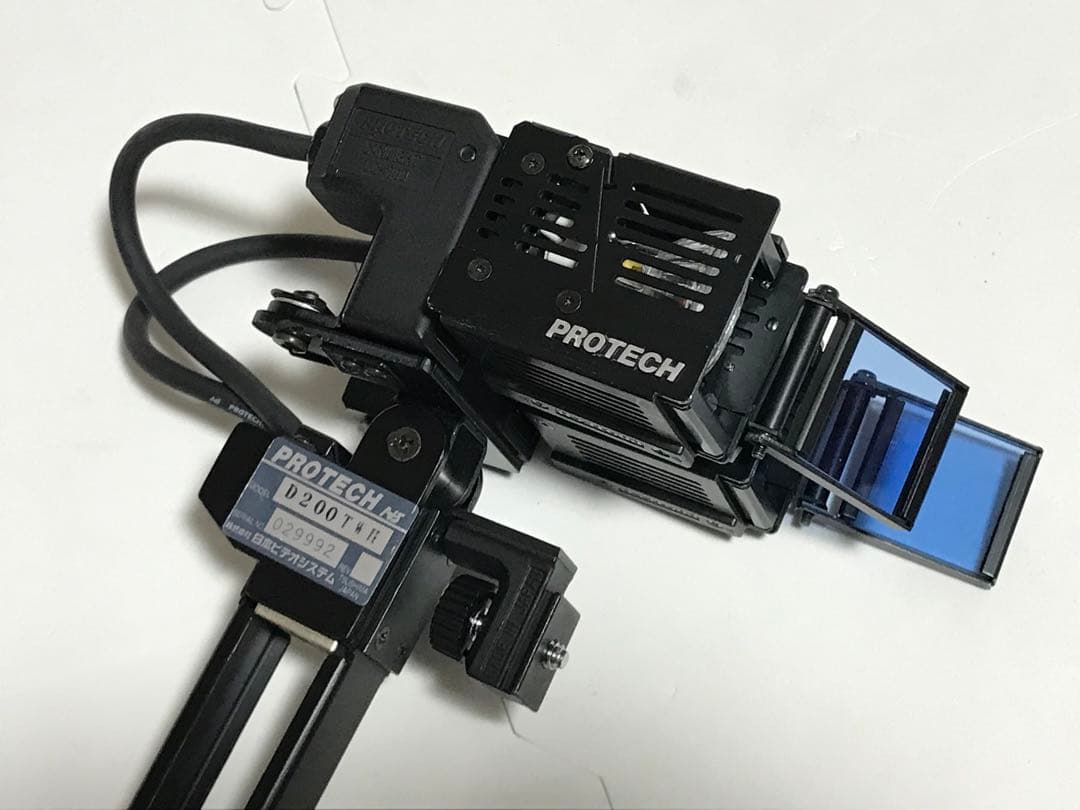 PROTECH プロテック UC-200 ツインライト