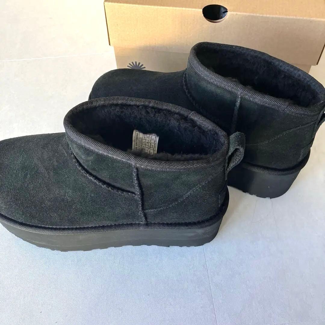 【専用】新品未使用UGGクラシックウルトラミニプラットフォームムートンブーツ