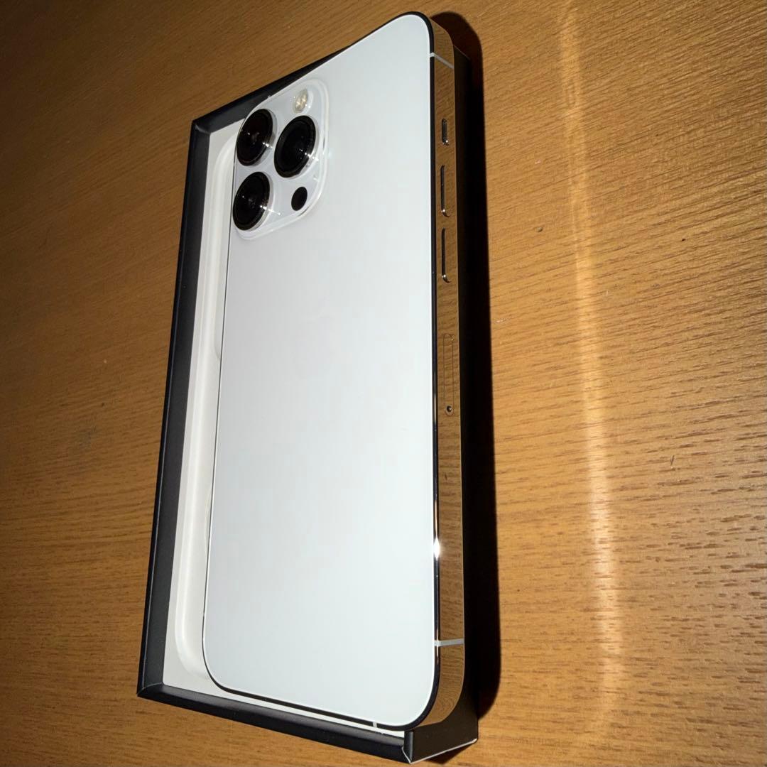 【SIMフリー】iPhone 13 Pro シルバー 512GB
