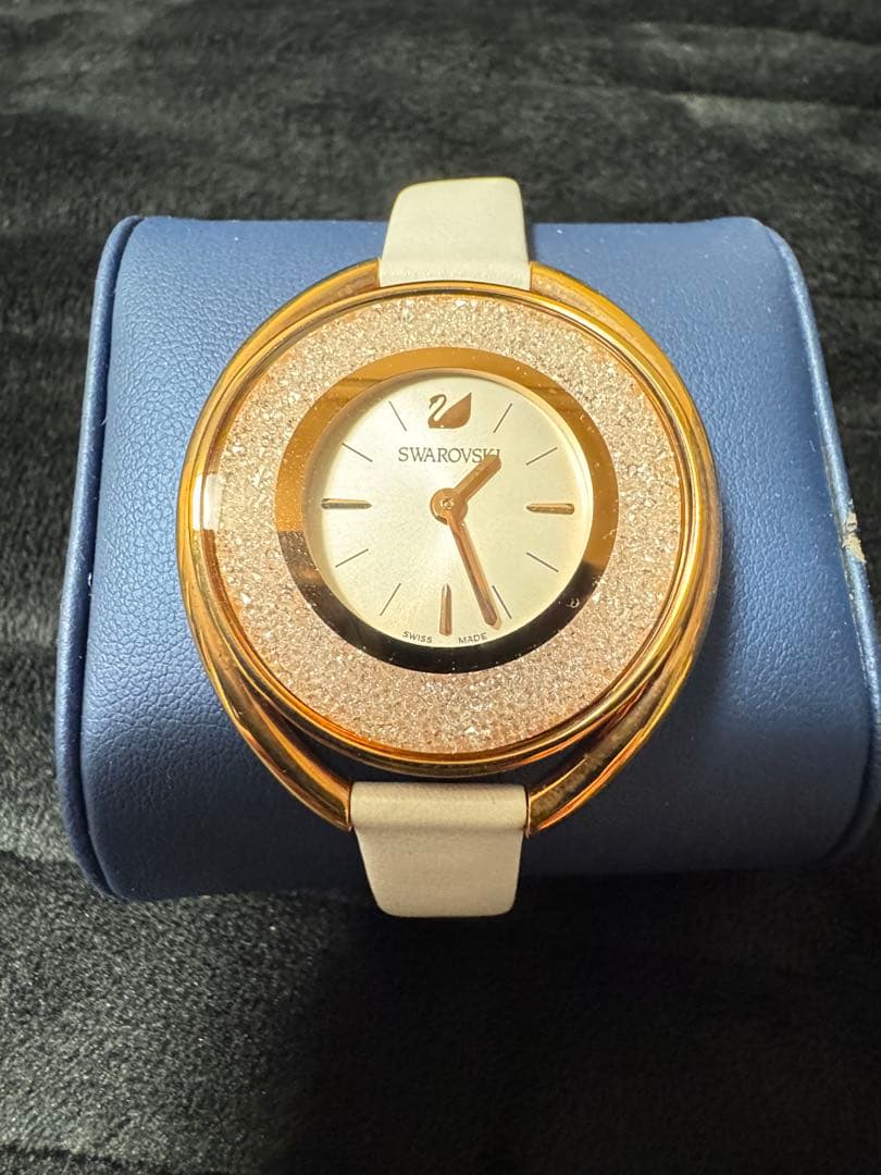 SWAROVSKI 時計 ローズゴールド 未使用新品　スワロフスキーウォッチ
