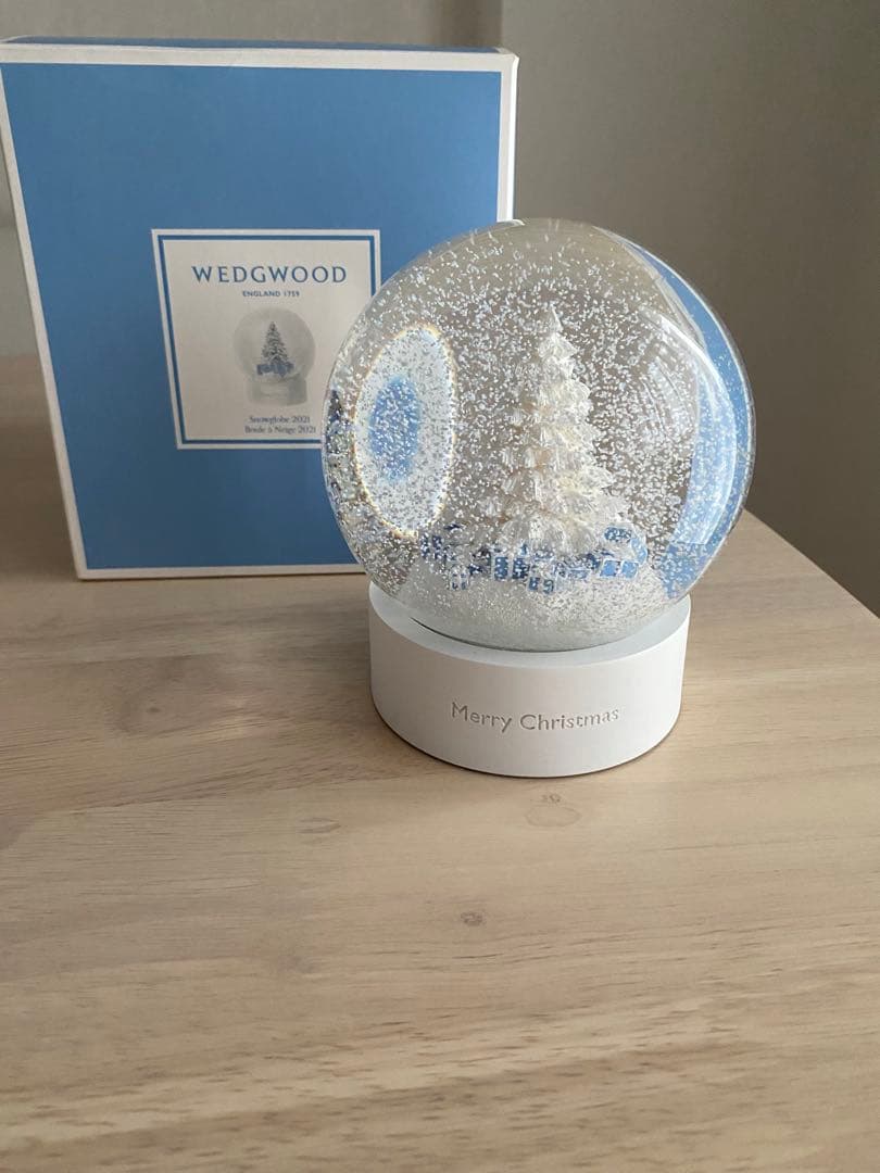 ウェッジウッド　クリスマス　スノーグローブ　新品未使用