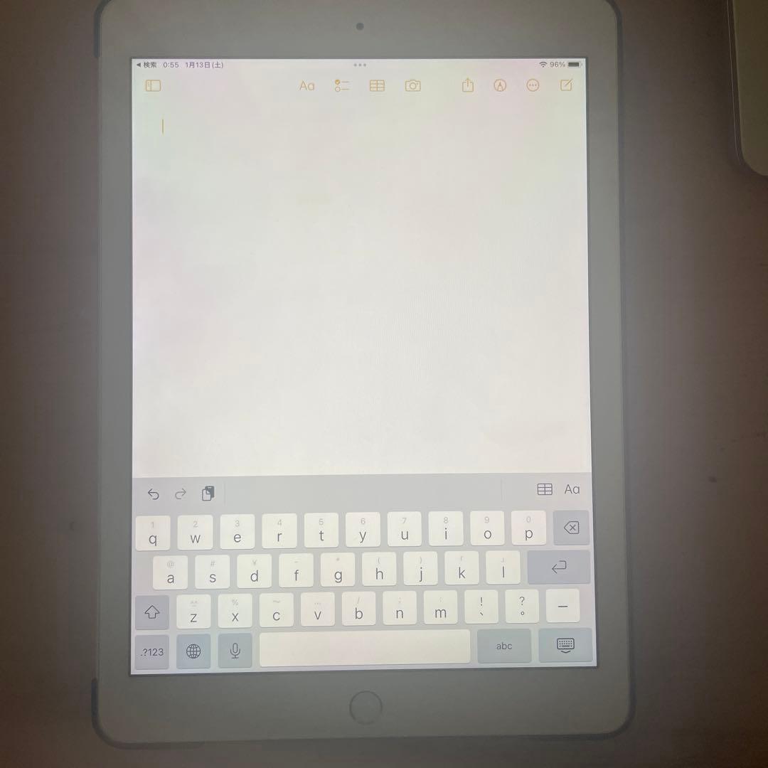 5000円値引き中iPad pro9.7インチ128GB 美品　ガラスフィルム付