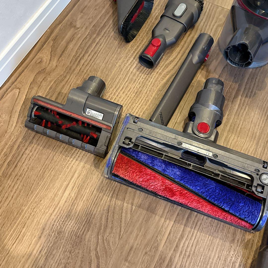 【すぐに使用可能】Dyson v7 fluffy掃除機