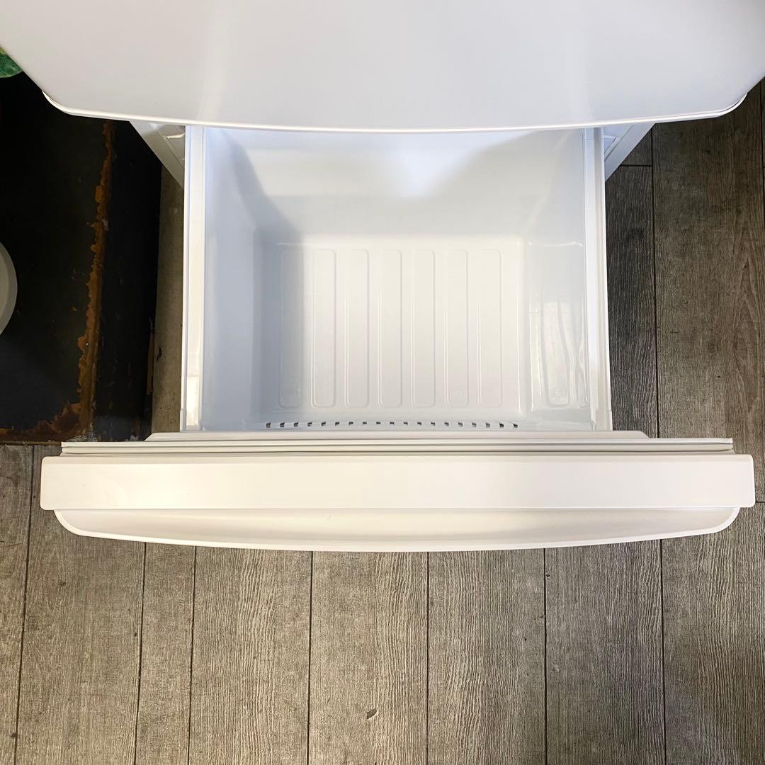 一人暮らし自炊派さんにも使いやすくておすすめ！シンプルがオシャレ♪冷蔵庫146L