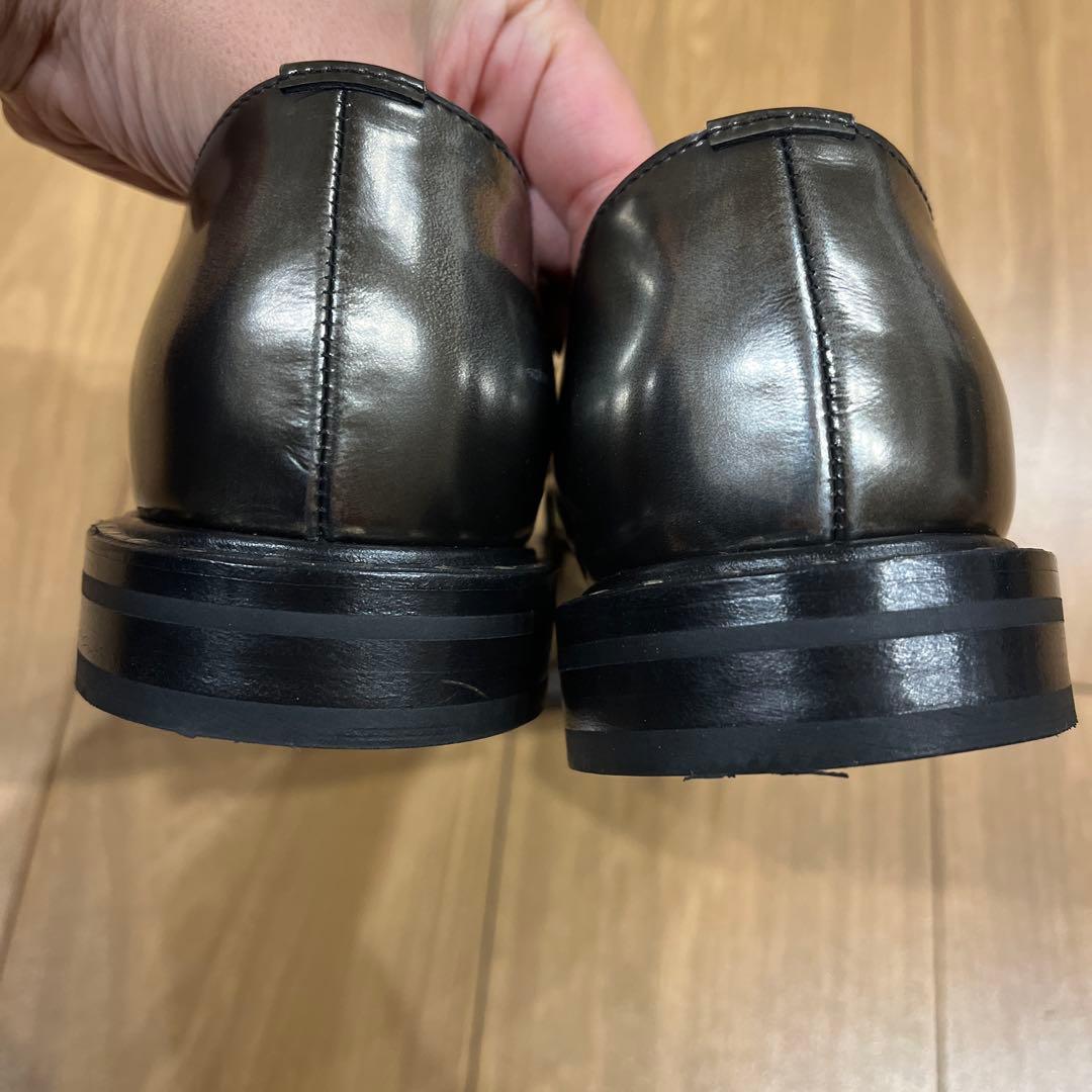 Church'sスタッズ メタリックプレーントゥシューズ