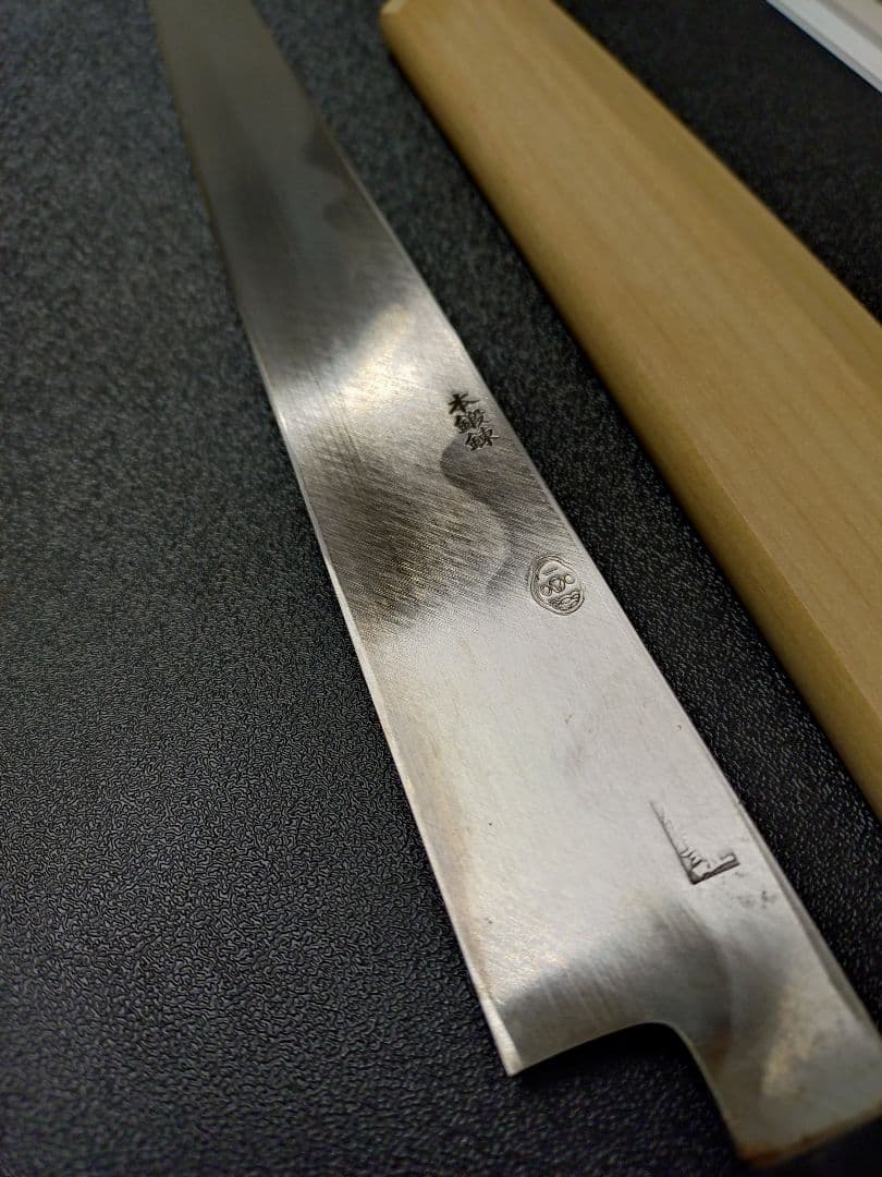 a*a様 柳刃包丁　堺一文字光秀　本鍛錬　27㎝　青波打