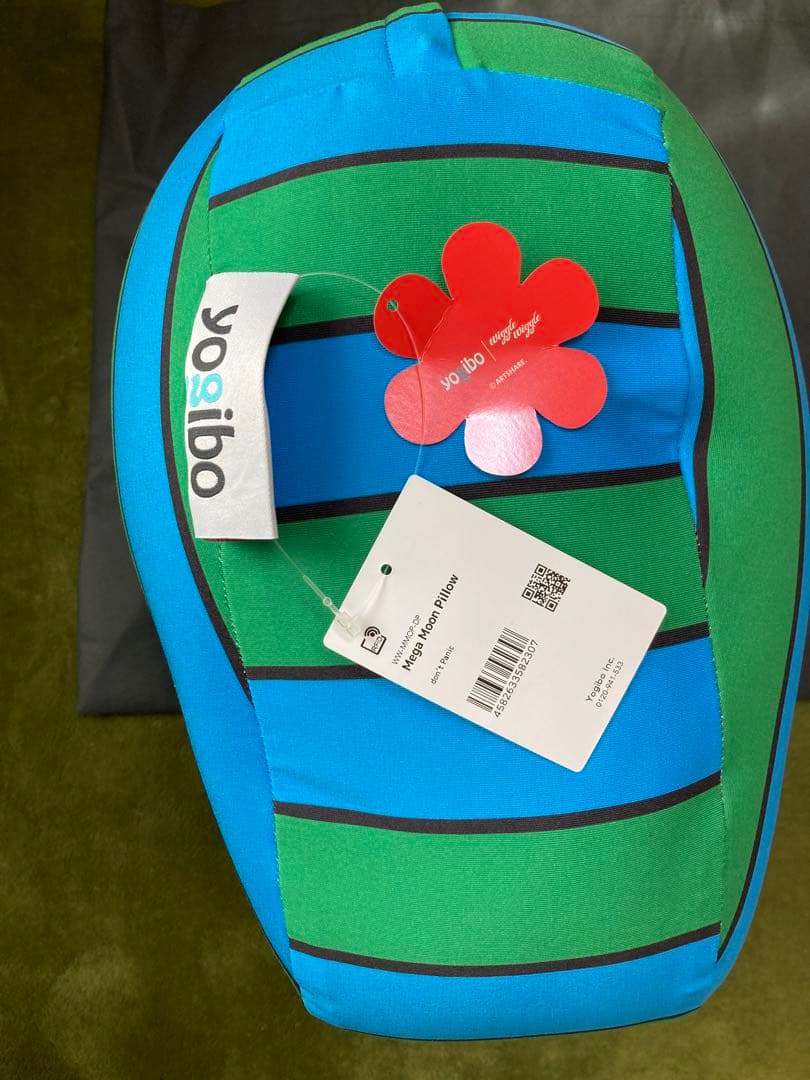 【再販未定、限定品】Yogibo ヨギボー メガムーンピロー 新品タグ付き