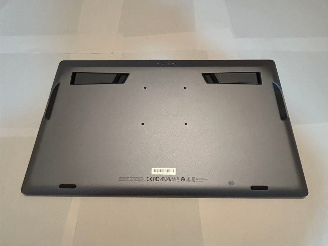 液タブ・ペンタブ HUION Kamvas Pro 19 4K