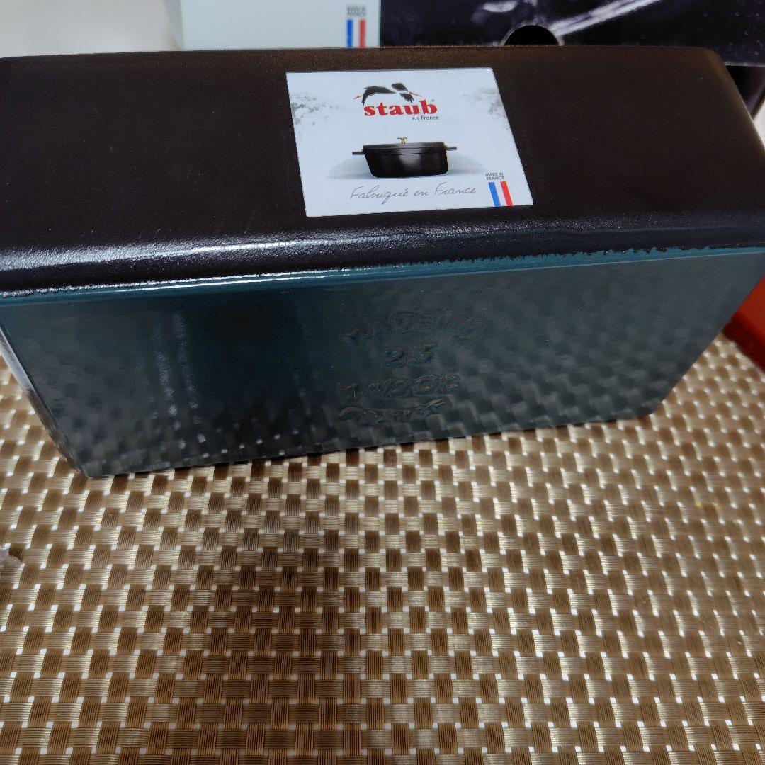 ストウブ 　 ケーキ＆ブレッドパン ガーネット