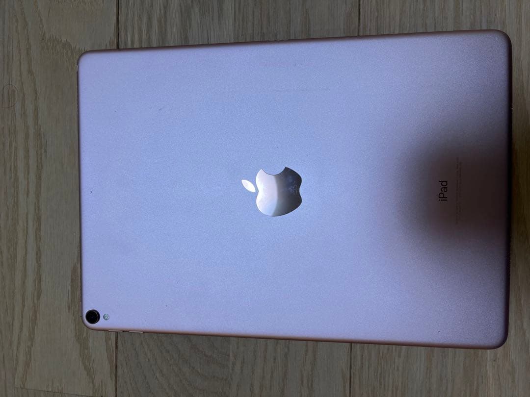 iPad Pro 10.5インチ64GB（Apple Pencil付き）