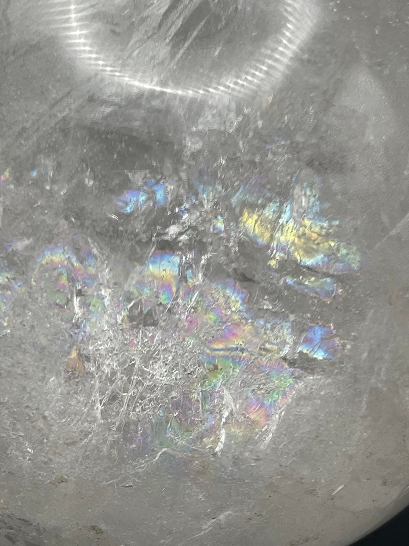 【ヒマラヤ水晶】丸玉 虹入り 約92.6㎜ 1136g 台座付き セール開催中！