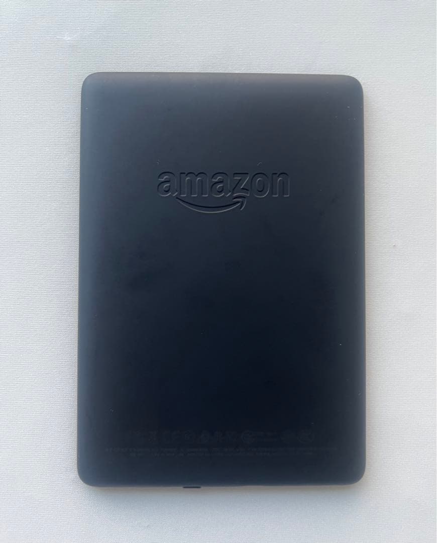 Amazon Kindle Paperwhite 第10世代 本体とカバー