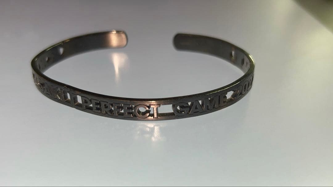 佐々木朗希 完全試合 記念グッズ バングル