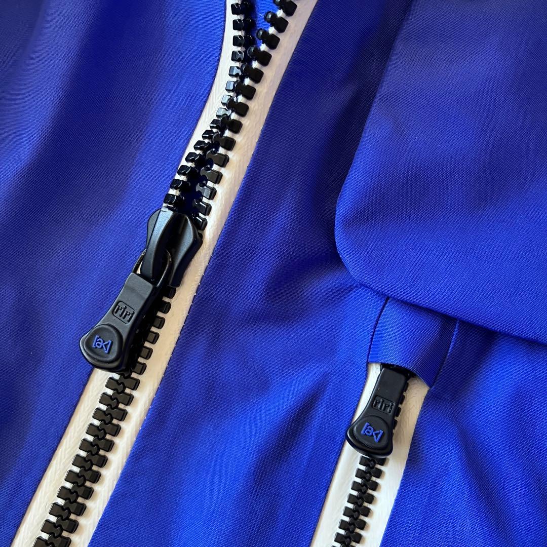 #4L✨BURTON AK457✨ゴアテックス✨スノボジャケット メンズS