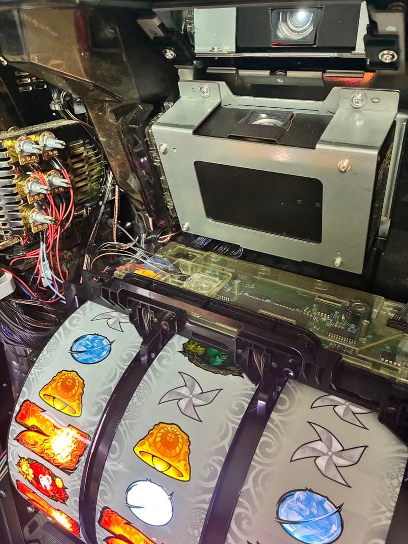 パチスロ　甲鉄城のカバネリ　実機　不要機付き　送料無料