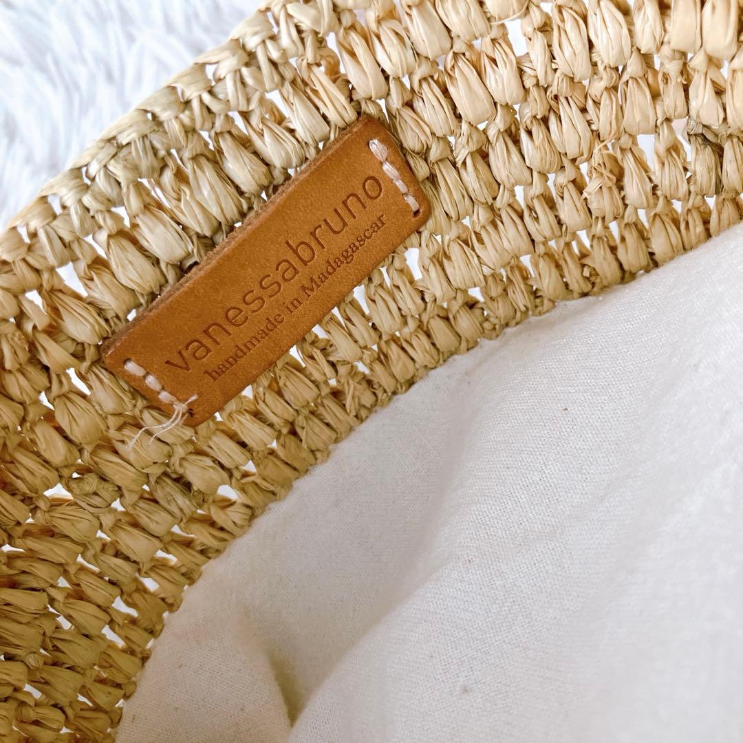 vanessabruno ショルダバッグ ラフィア レザーベルト 巾着付 かご