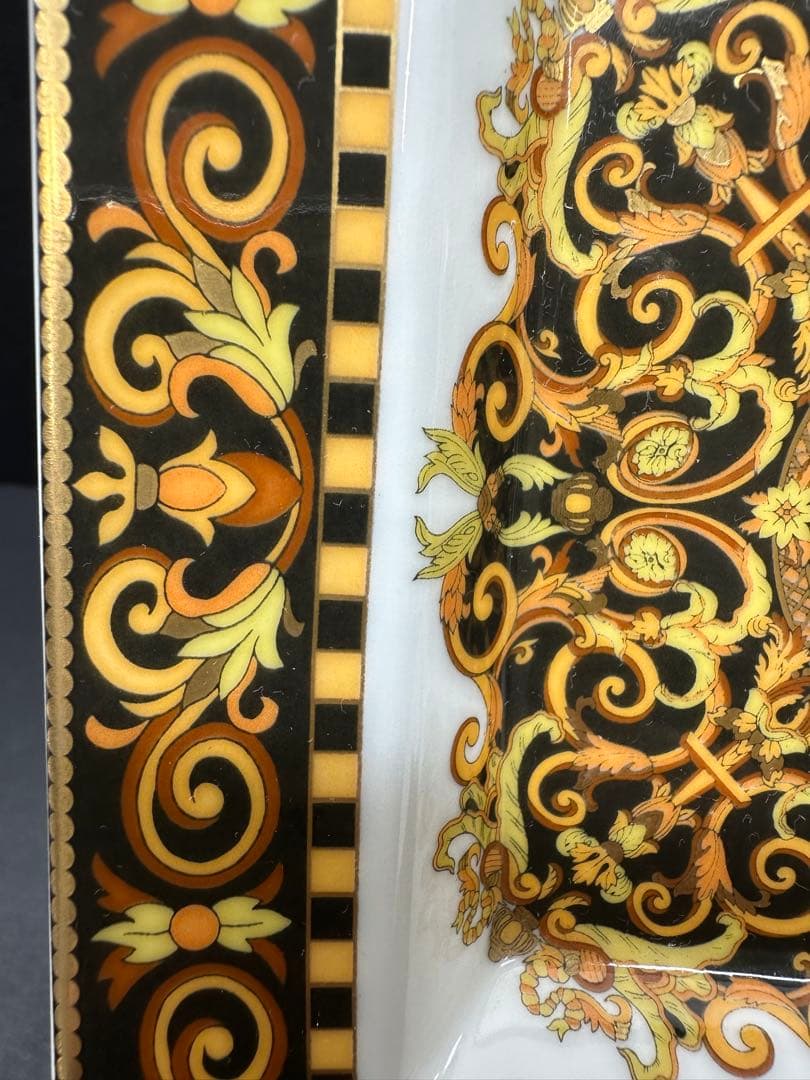 Versaceヴェルサーチ　お皿セット2枚