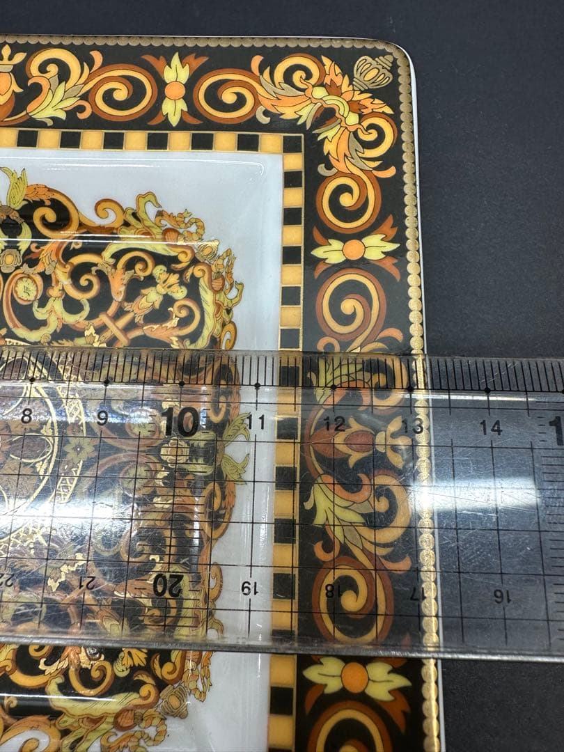 Versaceヴェルサーチ　お皿セット2枚