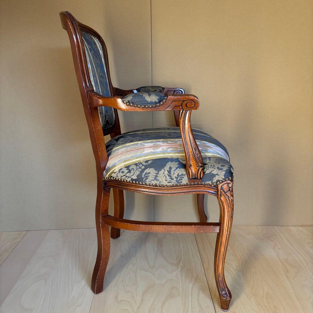 イタリア製 猫脚 アンティーク アームチェア クラシック 鋲打ち 1脚