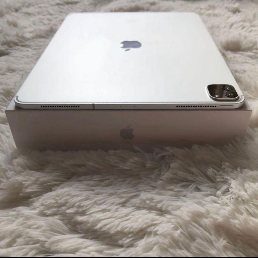 【ほぼ未使用】iPad Pro 12.9 第4世代 512GB 【すぐ発送】