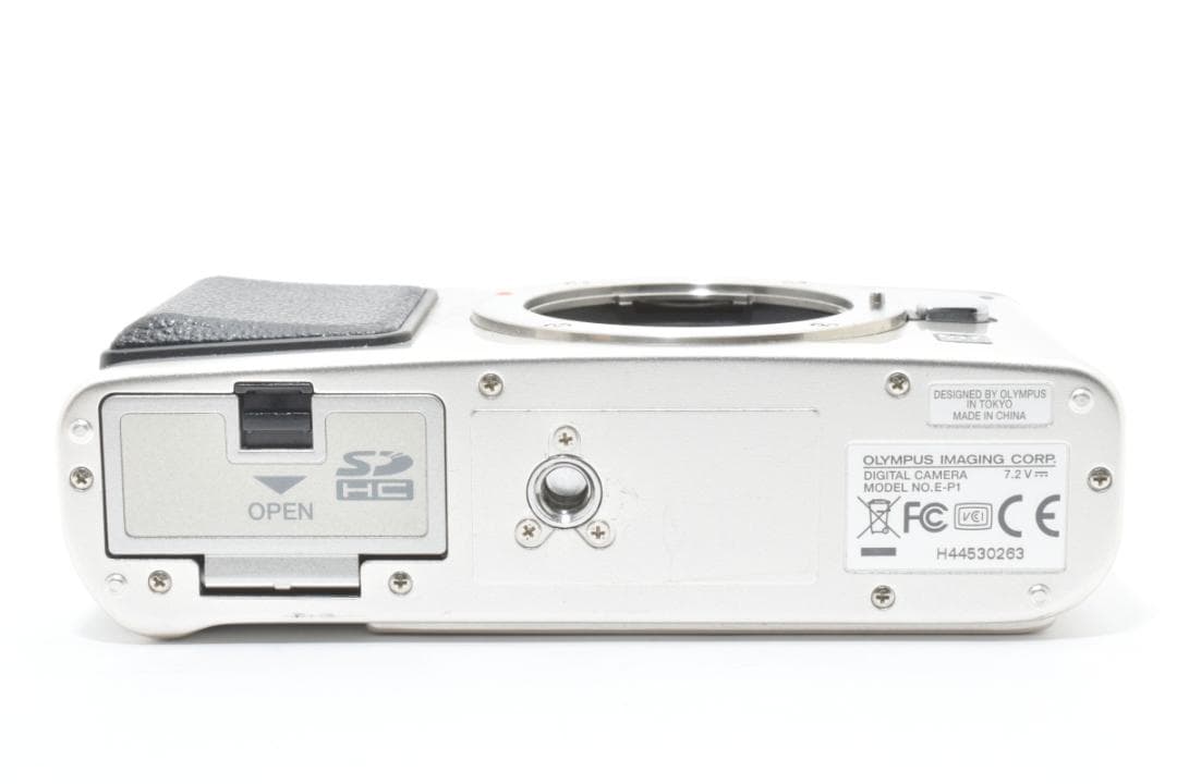 【純正フラッシュ付き】オリンパス E-P1 ミラーレスカメラ 同梱可能 カメラ