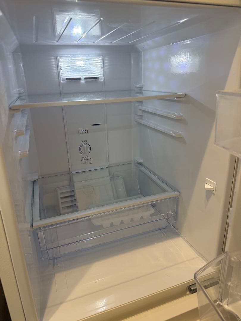 無印良品　ホワイト冷蔵庫１２６Ｌ