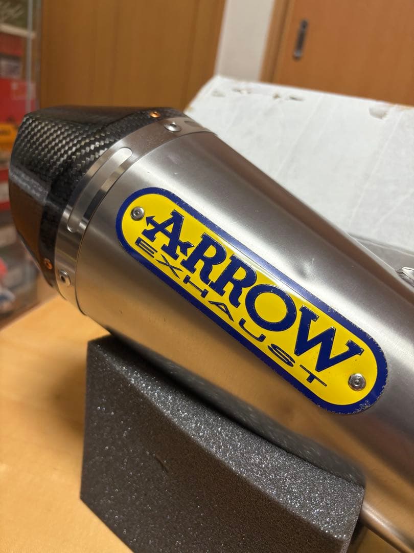 ARROW スリップオンマフラー　GSX-S1000