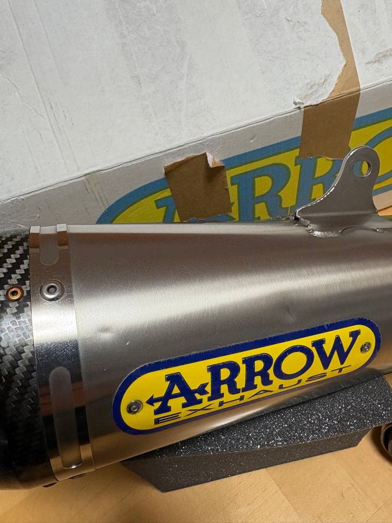 ARROW スリップオンマフラー　GSX-S1000